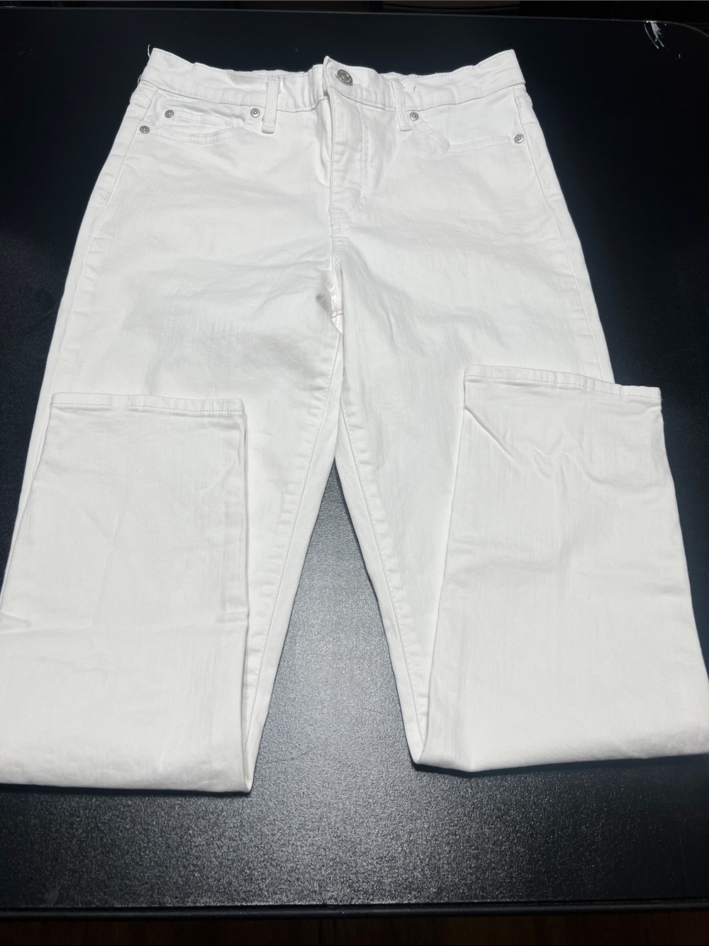 Gloria Vanderbilt White Slim Straight Women's Jeans